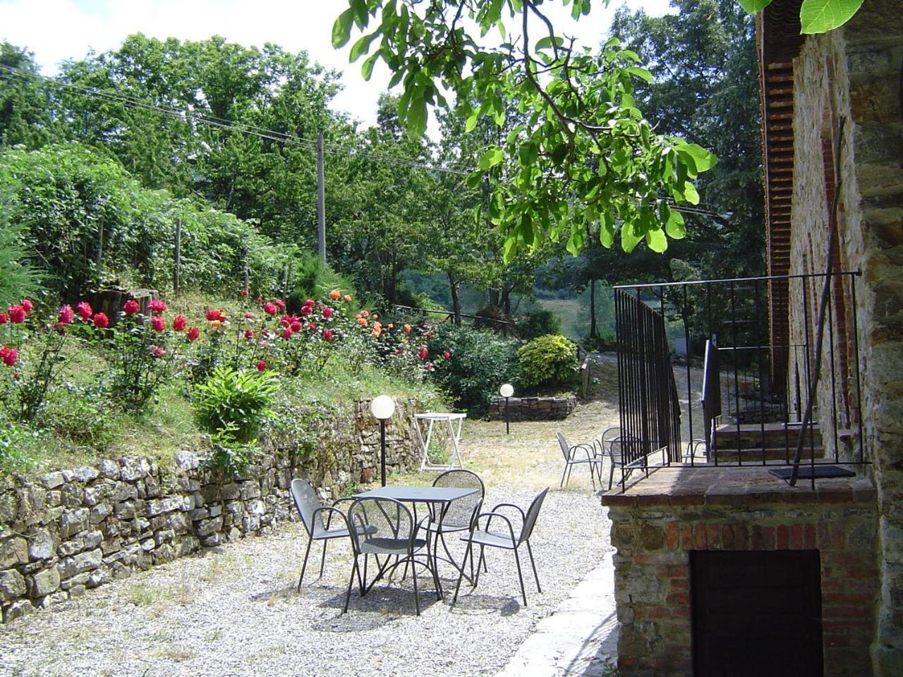 Podere Le Ghiande CastellʼAzzara Exterior foto